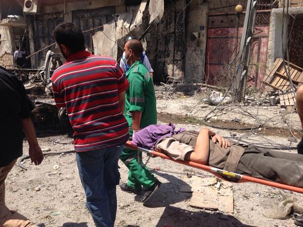 At Shajaiya expect #s of injured and/or dead to rise. We saw 7 stretchers in 10 minutes on one street. Some v bad. Photo via William Booth